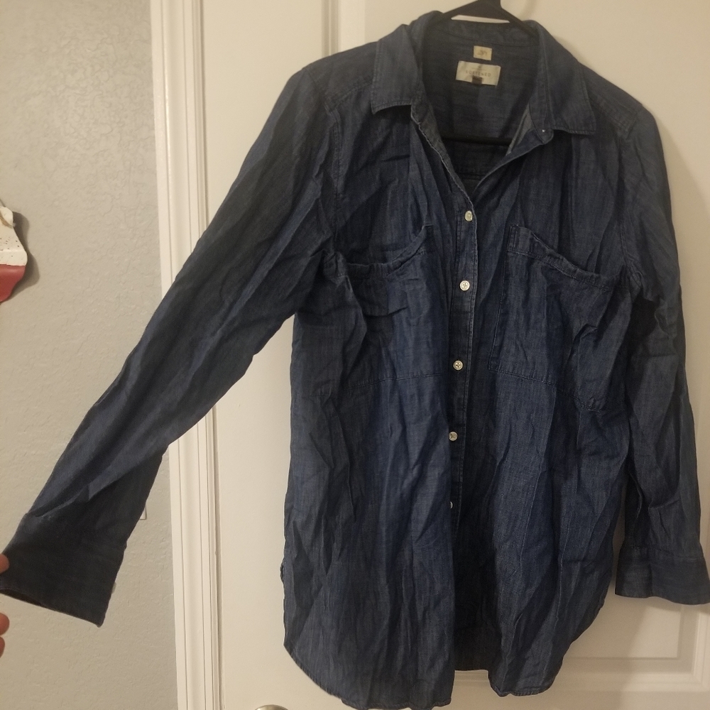 Loft chambray maternity top